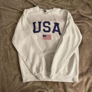 White usa crewneck